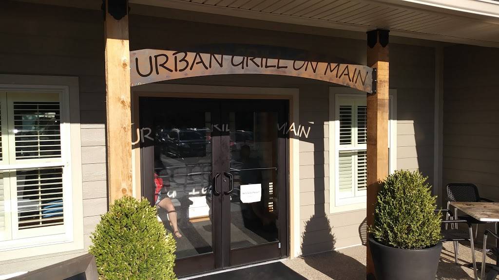 Urban Grill on Main | cafe | 6623 Main St, Cincinnati, OH 45244, USA | 5135618000 OR +1 513-561-8000