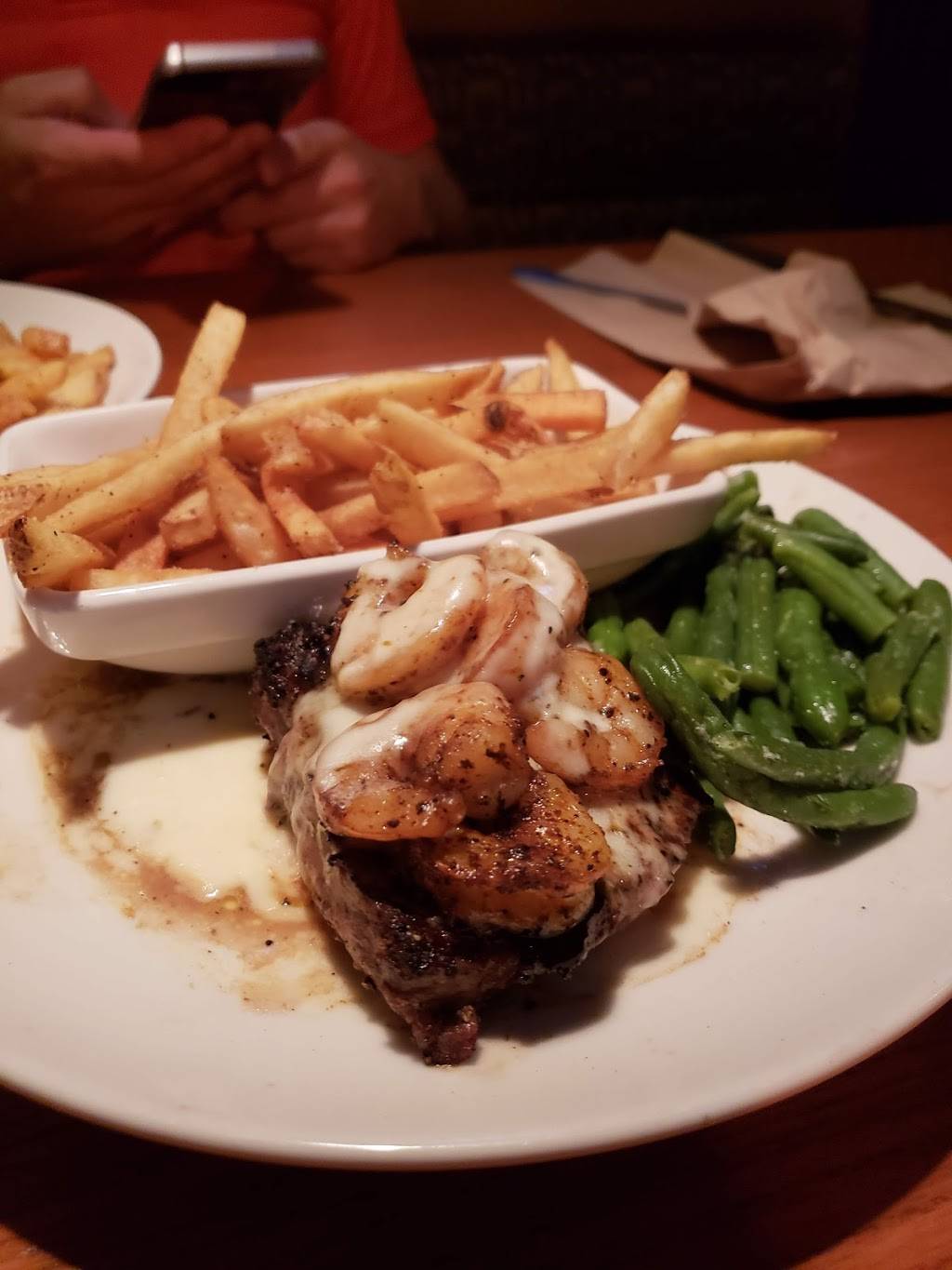 Applebees Grill + Bar | restaurant | 12235 Jefferson Ave, Newport News, VA 23602, USA | 7572492207 OR +1 757-249-2207