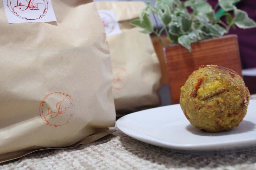 La Juliet | restaurant | 1101 N Alamo St, Fort Stockton, TX 79735, USA | 4323054477 OR +1 432-305-4477