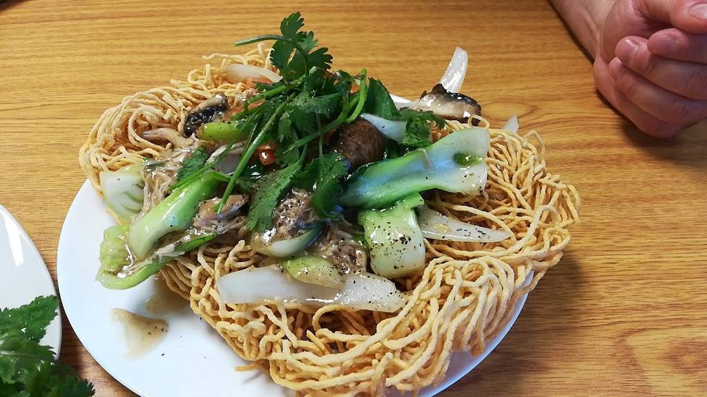 Saigon Pho | restaurant | 760 Scranton Rd Ste 100, Brunswick, GA 31525, USA | 9122892115 OR +1 912-289-2115