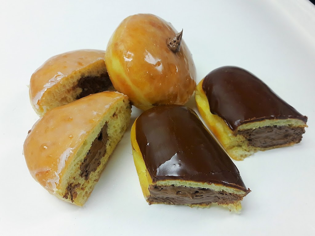 Donut Palace | bakery | 2807 Pine St, Arkadelphia, AR 71923, USA | 8704030071 OR +1 870-403-0071