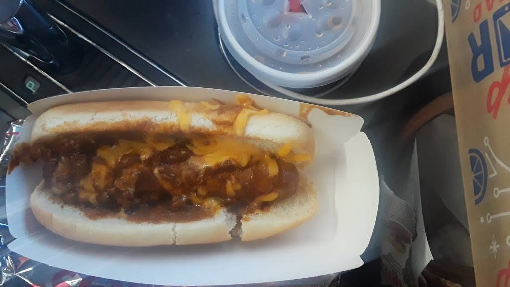 Sonic Drive-In | restaurant | 6555 Park Oaks, Forest Hill, TX 76140, USA | 8172933303 OR +1 817-293-3303