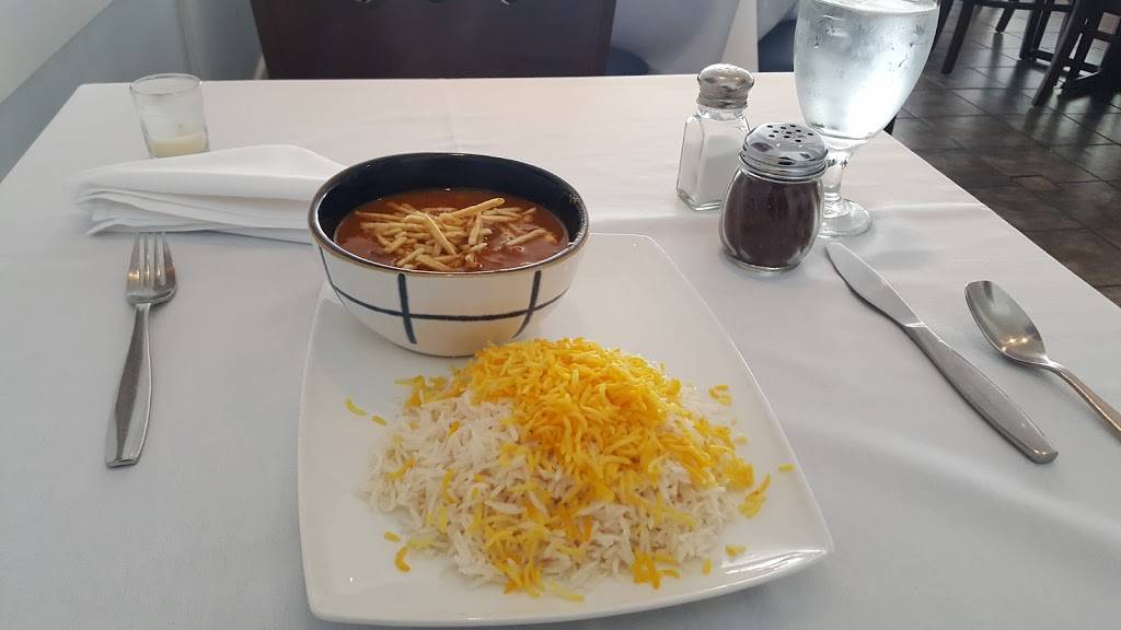 Shiraz Kitchen & Wine Bar | restaurant | 83 E Main St, Elmsford, NY 10523, USA | 9143456111 OR +1 914-345-6111