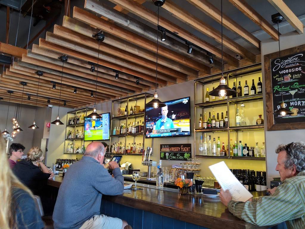 Redwood Grill | restaurant | 356 Woodside Rd, Redwood City, CA 94061, USA | 6503639343 OR +1 650-363-9343