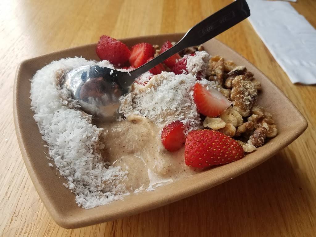 Roots Organic Juice Café | restaurant | 108 E Lincolnway, Valparaiso, IN 46383, USA | 2195100002 OR +1 219-510-0002