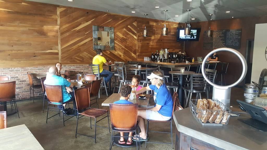 Full On Craft Eats & Drinks | meal takeaway | 4007 Norbeck Rd, Rockville, MD 20853, USA | 2406693875 OR +1 240-669-3875