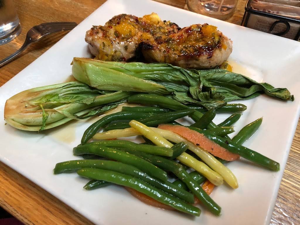 Jesses Steakhouse | restaurant | 224 Lebanon St, Hanover, NH 03755, USA | 6036434111 OR +1 603-643-4111