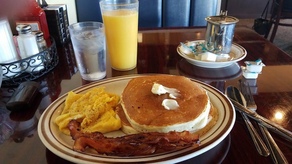 The Café at Bellevue | restaurant | 2725 Manitowoc Rd, Bellevue, WI 54311, USA | 9204892014 OR +1 920-489-2014