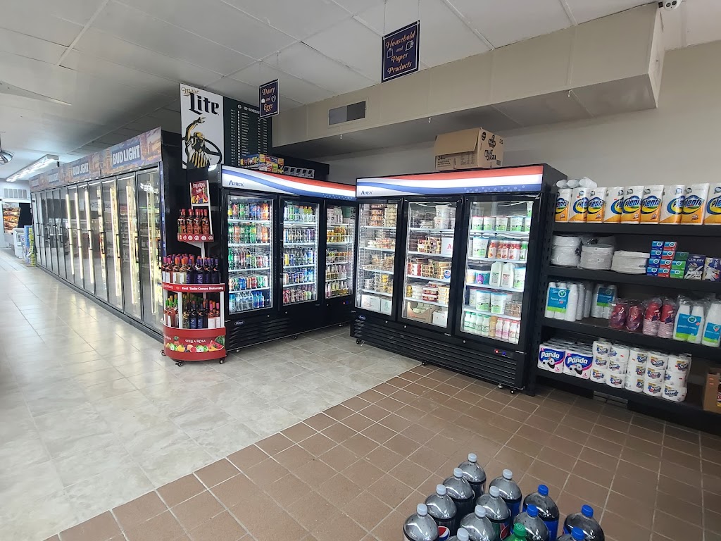 Maharaja Indian Mart Grocery Store Beer & Liquor Milwaukee | restaurant | 5928 S 27th St, Milwaukee, WI 53221, USA | 4142265541 OR +1 414-226-5541