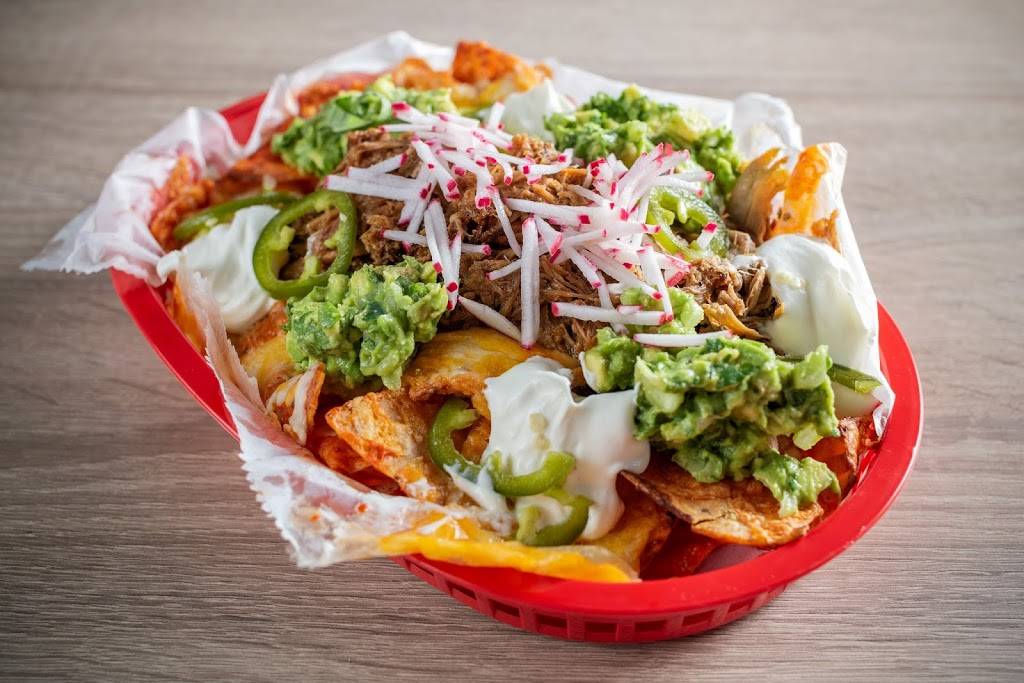 The Fat Shallot Lincoln Park | restaurant | 2468 N Clark St, Chicago, IL 60614, USA | 7736616335 OR +1 773-661-6335