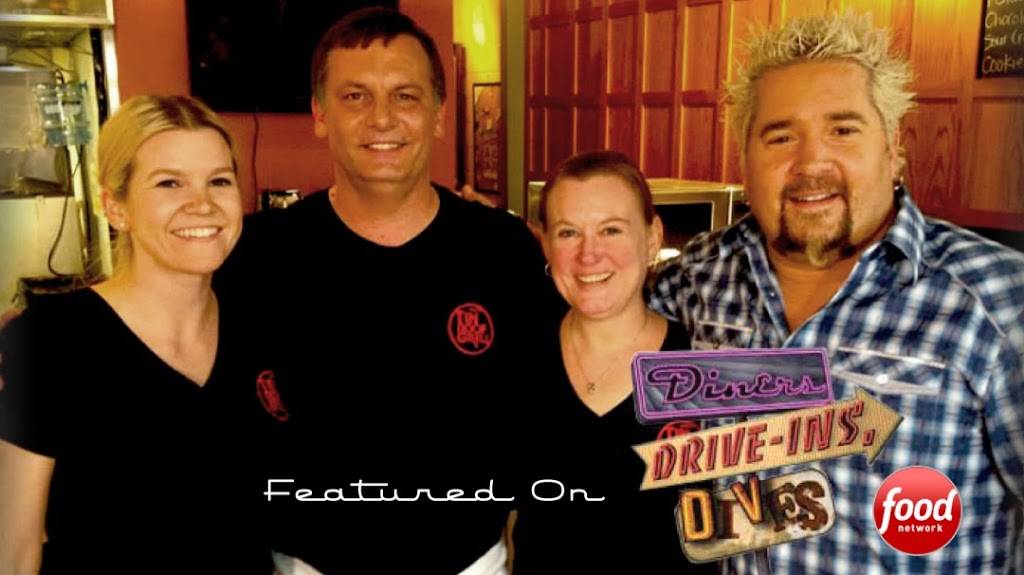 Tin Roof Grill | restaurant | 9284 700 E, Sandy, UT 84070, USA | 8015665226 OR +1 801-566-5226