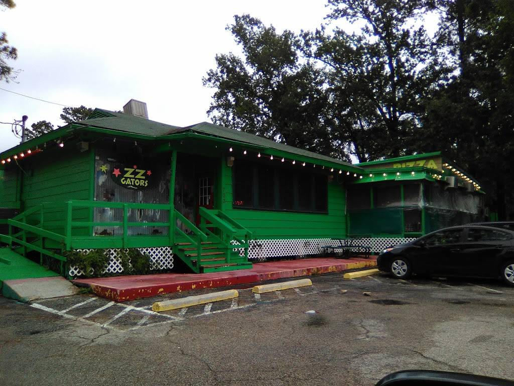 Z Z Gator Cove | restaurant | 733 Hamblen Rd, Kingwood, TX 77339, USA | 2813592200 OR +1 281-359-2200