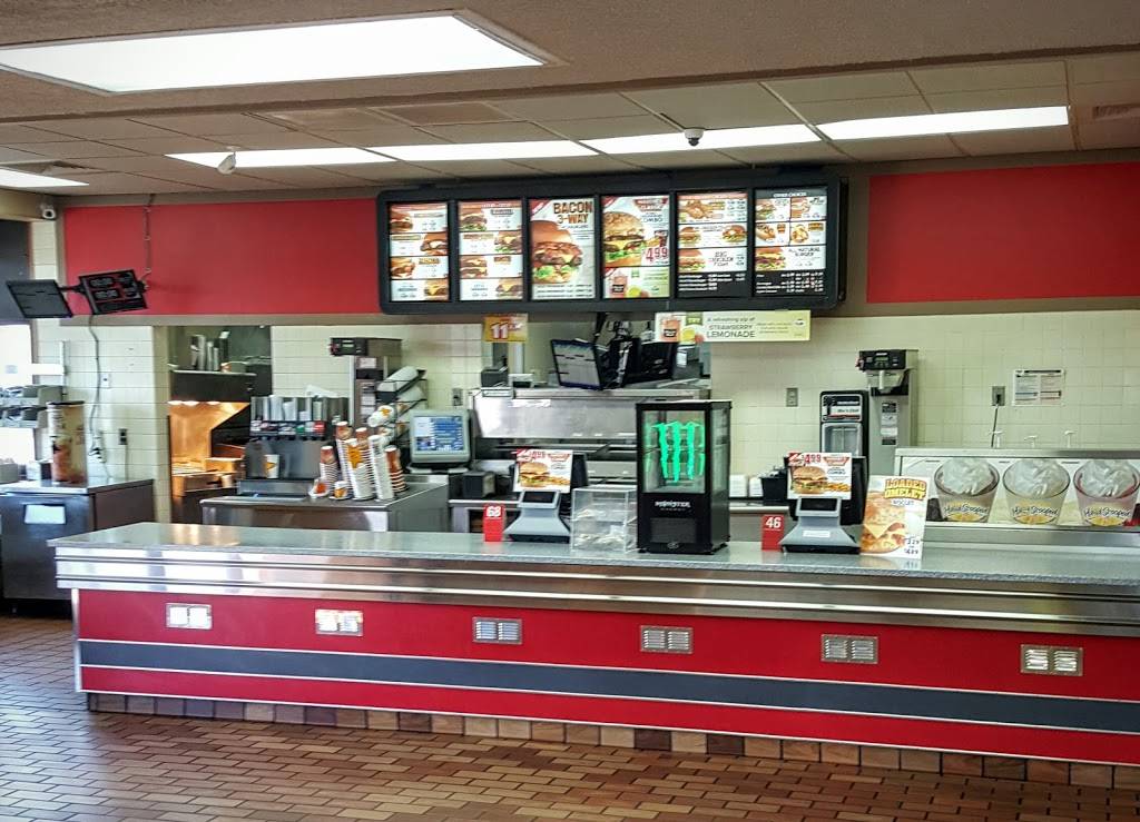 Hardees | restaurant | 612 Northside Dr E, Statesboro, GA 30458, USA | 9127643802 OR +1 912-764-3802