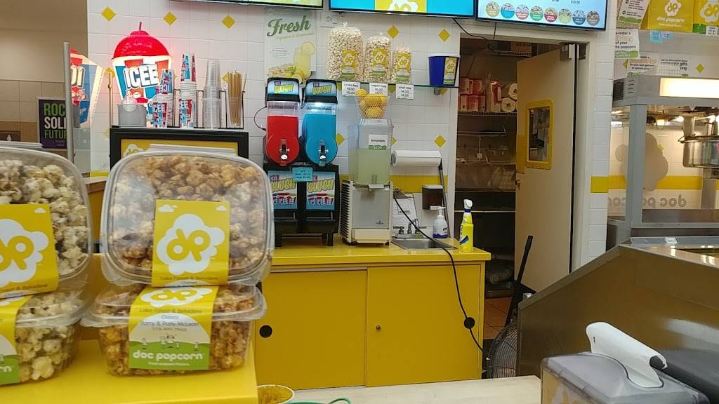 Doc Popcorn | meal takeaway | 13783 W Oasis Srv Rd, Lake Forest, IL 60045, USA | 7734917935 OR +1 773-491-7935