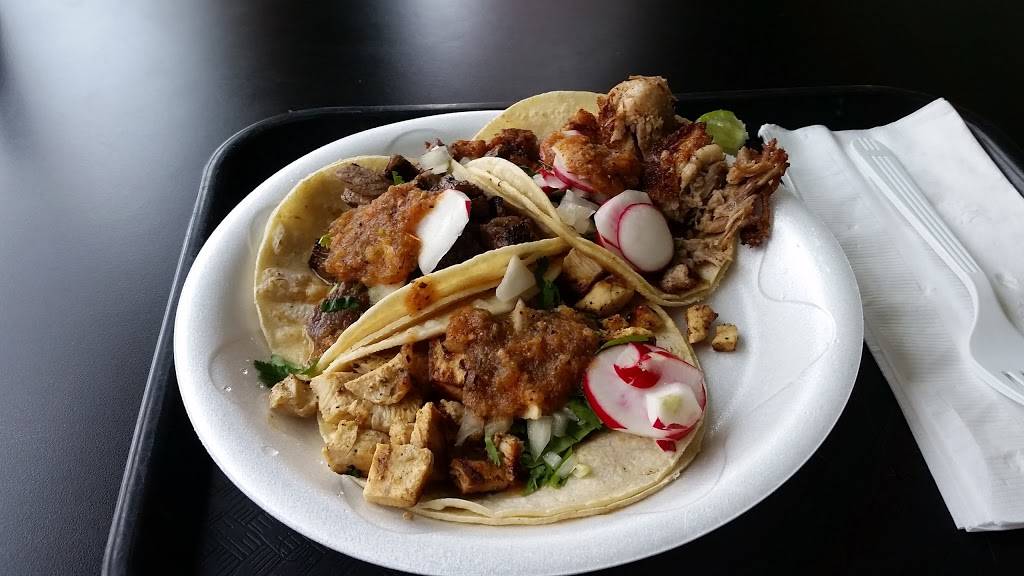 Bymore Taqueria | restaurant | 870 Payne Ave, St Paul, MN 55130, USA | 6517747109 OR +1 651-774-7109