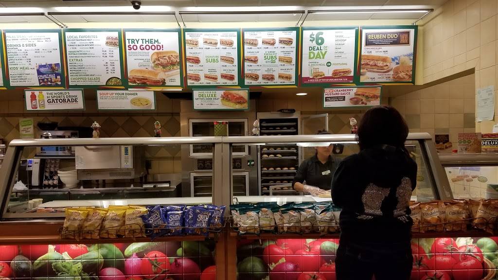 Subway Restaurants | restaurant | 1243 E Calaveras Blvd, Milpitas, CA 95035, USA | 4089464782 OR +1 408-946-4782