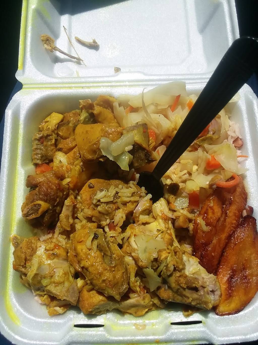 Yaad Food Jamaican Restaurant | restaurant | 89 Main St, Springfield, MA 01151, USA | 4138838364 OR +1 413-883-8364