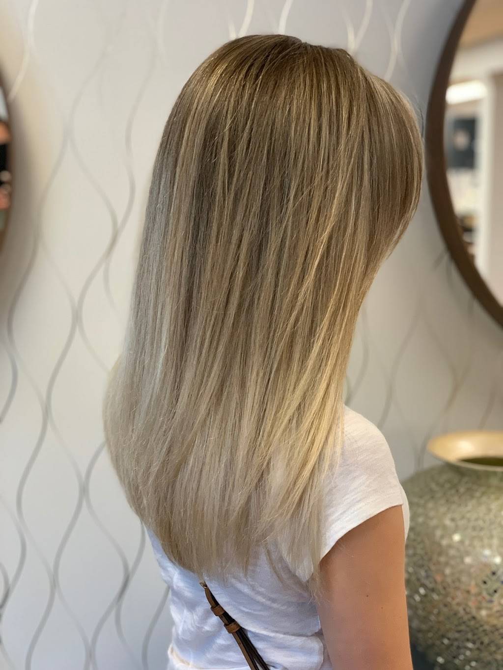 Little White Lies | restaurant | 166 Schoosett St, Pembroke, MA 02359, USA | 7818263444 OR +1 781-826-3444