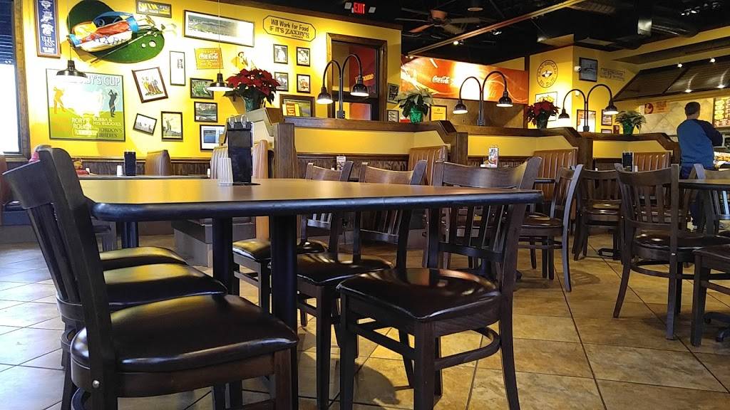 Zaxbys Chicken Fingers & Buffalo Wings | restaurant | 10715 Dixie Hwy, Louisville, KY 40272, USA | 5022716990 OR +1 502-271-6990