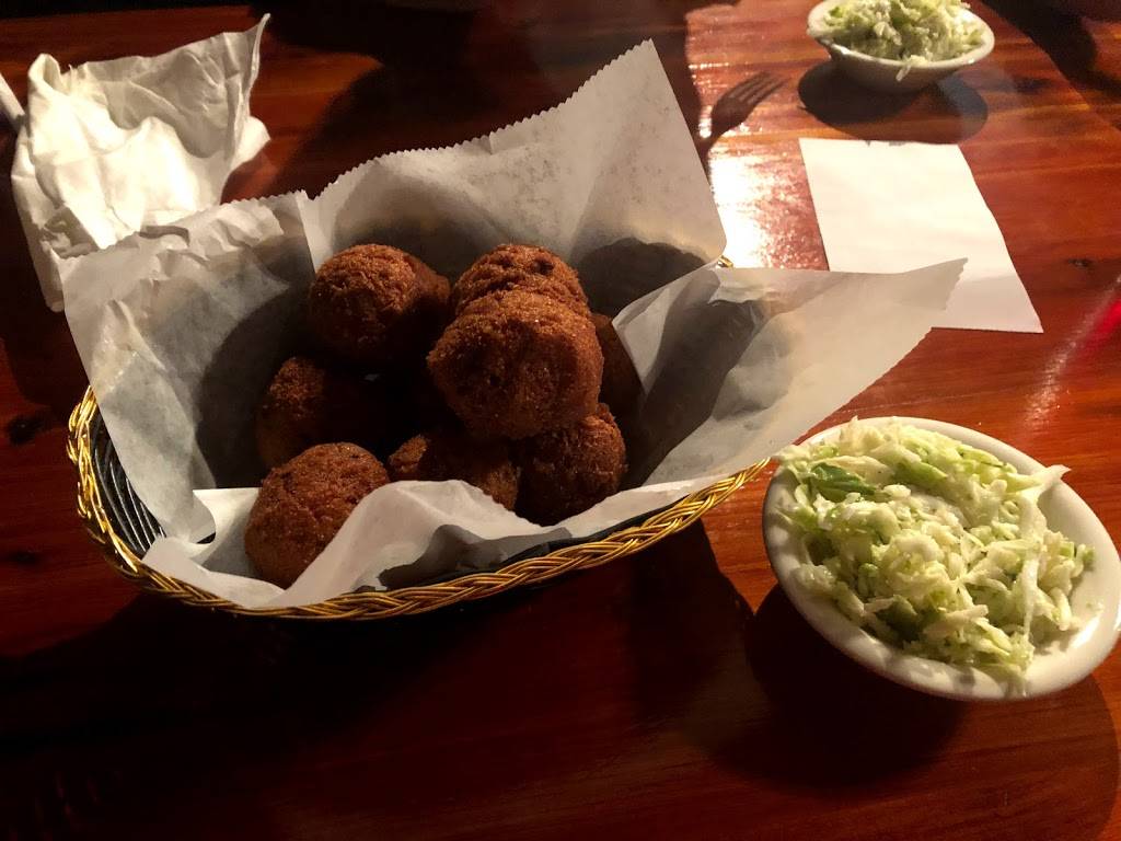 Katys Katfish | restaurant | 1382 Main St E, Rainsville, AL 35986, USA | 2566387200 OR +1 256-638-7200