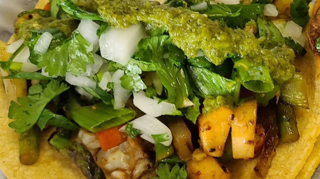 Athru | restaurant | 1837 North Ave, Sheboygan, WI 53083, USA | 9209448774 OR +1 920-944-8774