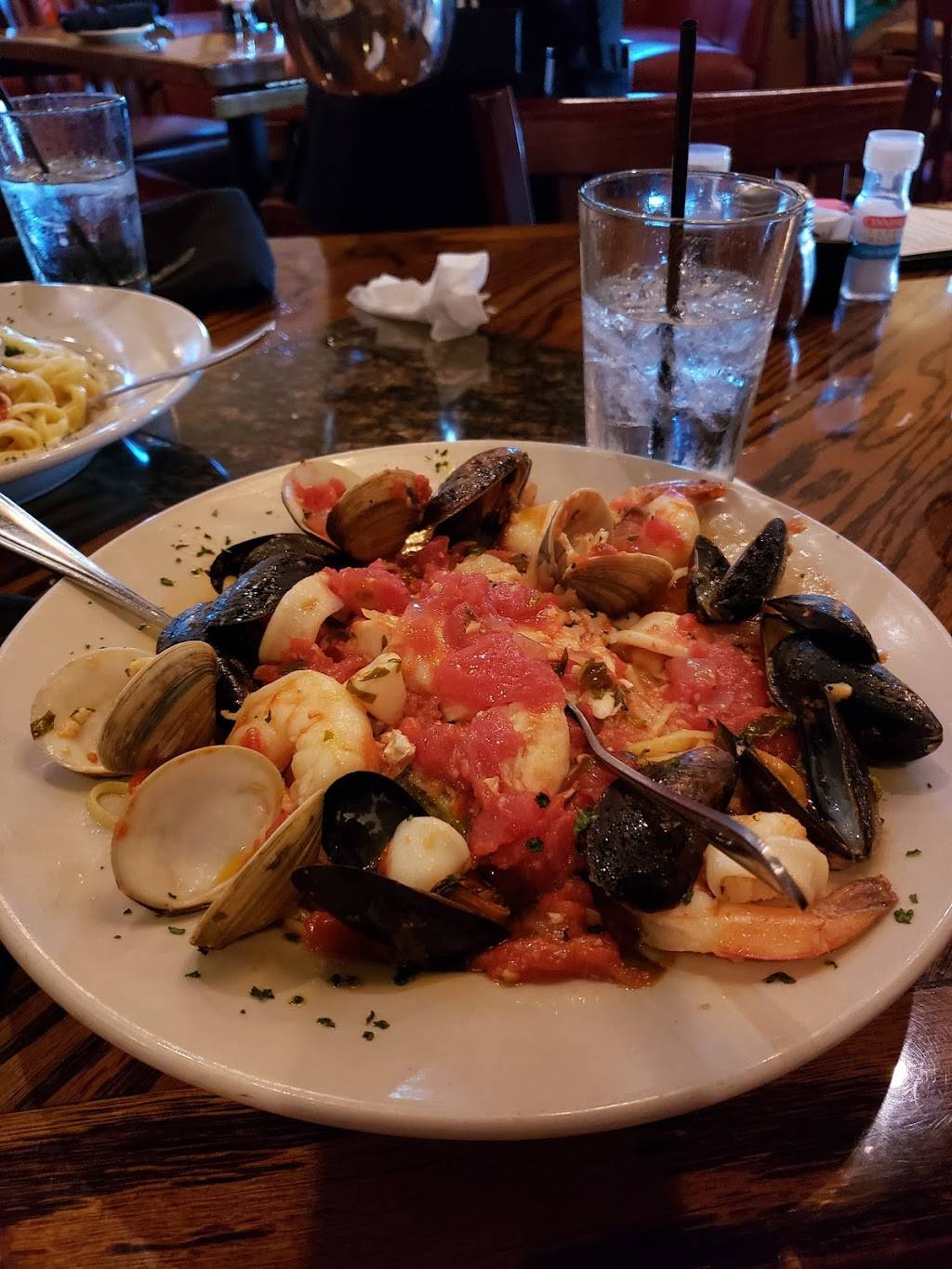 Delmonicos Italian Steakhouse | restaurant | 6115 Westwood Blvd, Orlando, FL 32821, USA | 4072262662 OR +1 407-226-2662