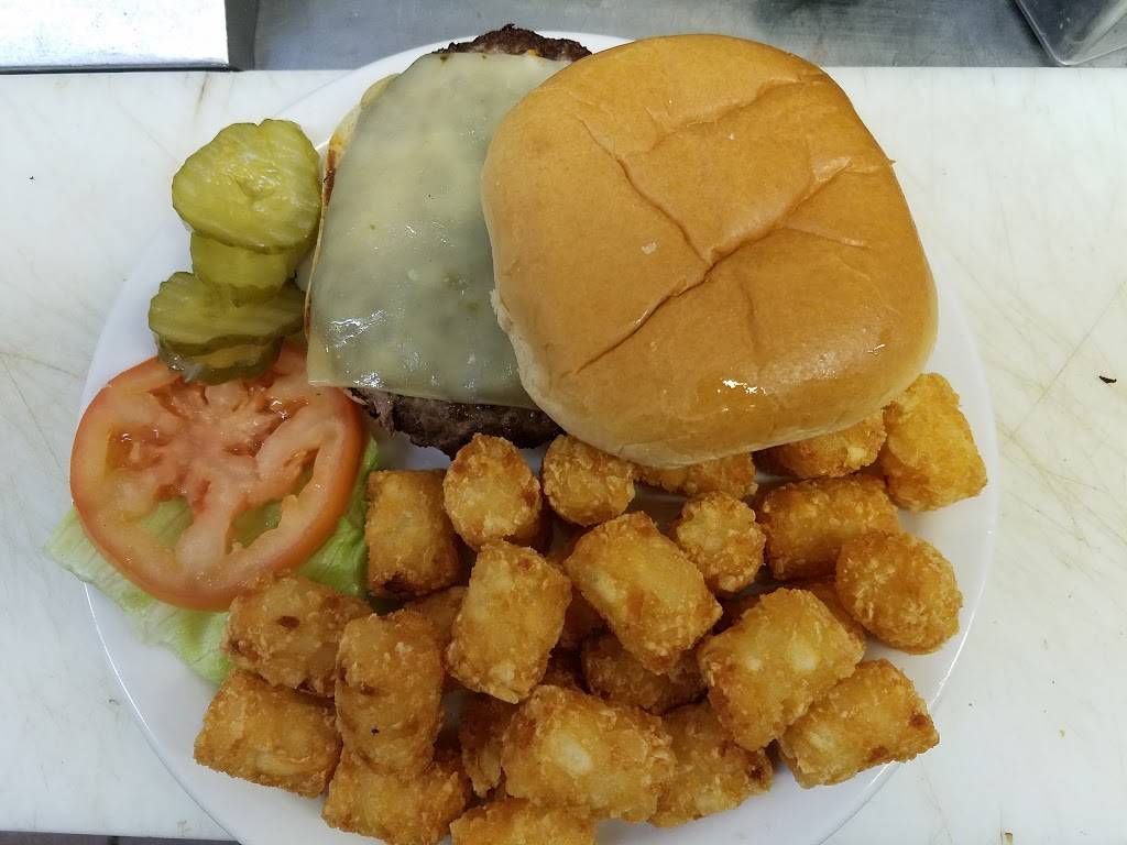 Country Pride | restaurant | 3210 S 7th St, Council Bluffs, IA 51501, USA | 7123662217 OR +1 712-366-2217