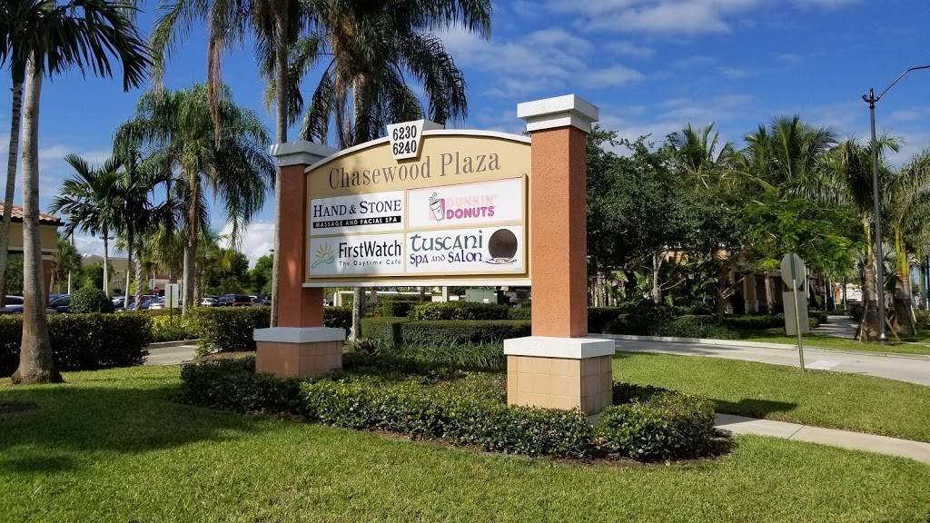 Chasewood Plaza | shopping mall | 6230-6410 W, FL-706, Jupiter, FL 33458, USA | 5616302300 OR +1 561-630-2300