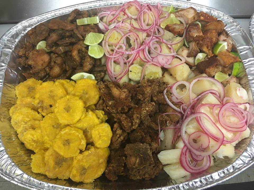 Caribbean Breeze | restaurant | 117 Pine St #2, Catasauqua, PA 18032, USA | 6104430598 OR +1 610-443-0598