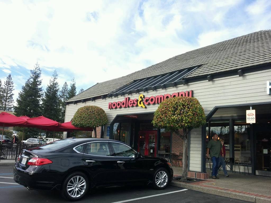 Noodles and Company | restaurant | 2435 Fair Oaks Blvd, Sacramento, CA 95825, USA | 9164847250 OR +1 916-484-7250