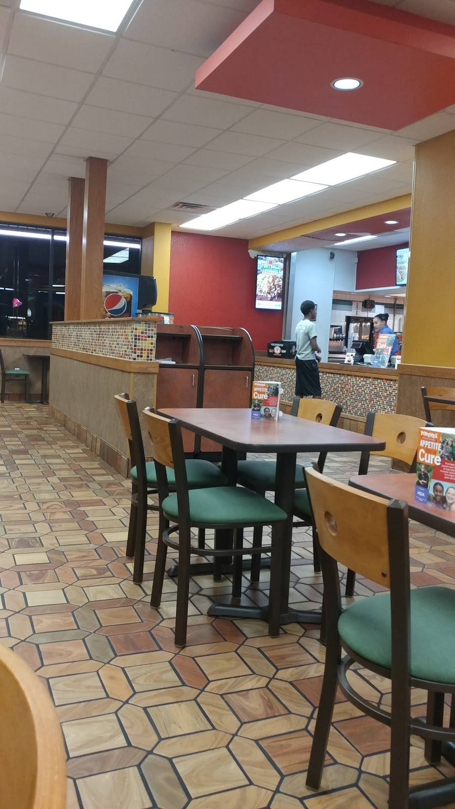 Popeyes Louisiana Kitchen | restaurant | 2660 S Hwy 17-92, Sanford, FL 32771, USA | 4073218883 OR +1 407-321-8883