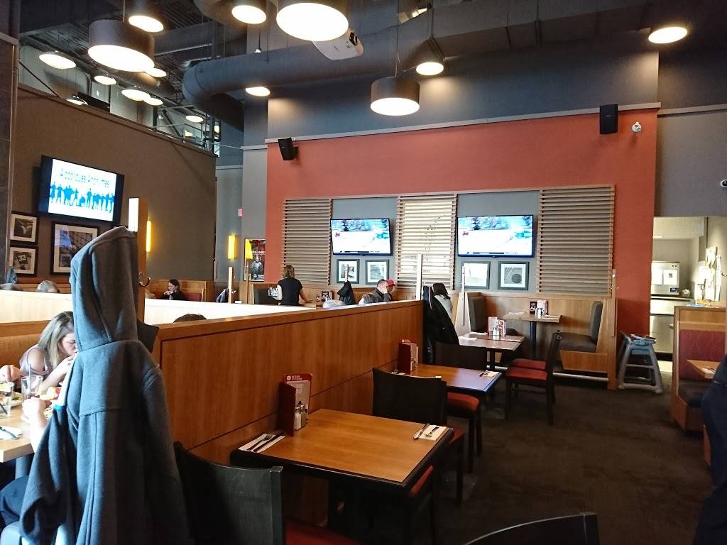 Boston Pizza | meal delivery | 247 Boul des Grives #2A, Gatineau, QC J9A 0A1, Canada | 8197786699 OR +1 819-778-6699