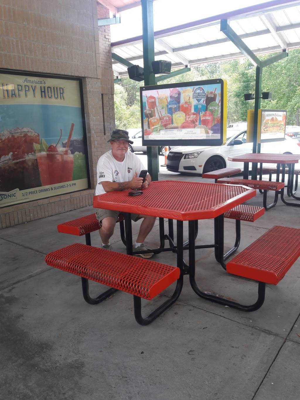 Sonic Drive-In | restaurant | 3418 Shelby Ray Ct, Charleston, SC 29414, USA | 8437699830 OR +1 843-769-9830