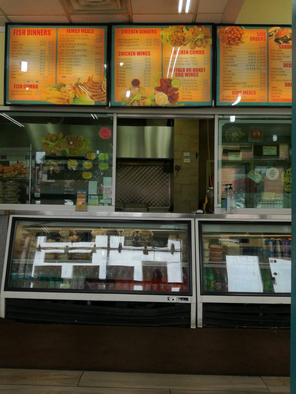 Super Sharks | restaurant | 8306 S South Chicago Ave, Chicago, IL 60617, USA | 7737349000 OR +1 773-734-9000