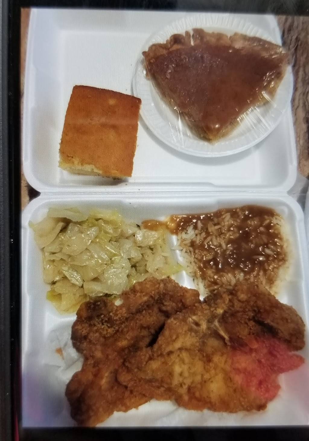 Roberts Restaurant | restaurant | 2810 Evans Mill Rd, Lithonia, GA 30058, USA | 7704843355 OR +1 770-484-3355