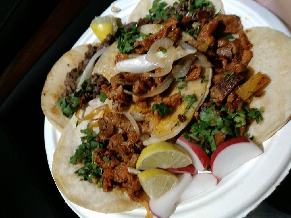 Tacos La Carreta | restaurant | 9010 W Flamingo Rd A, Las Vegas, NV 89147, USA | 7028890702 OR +1 702-889-0702