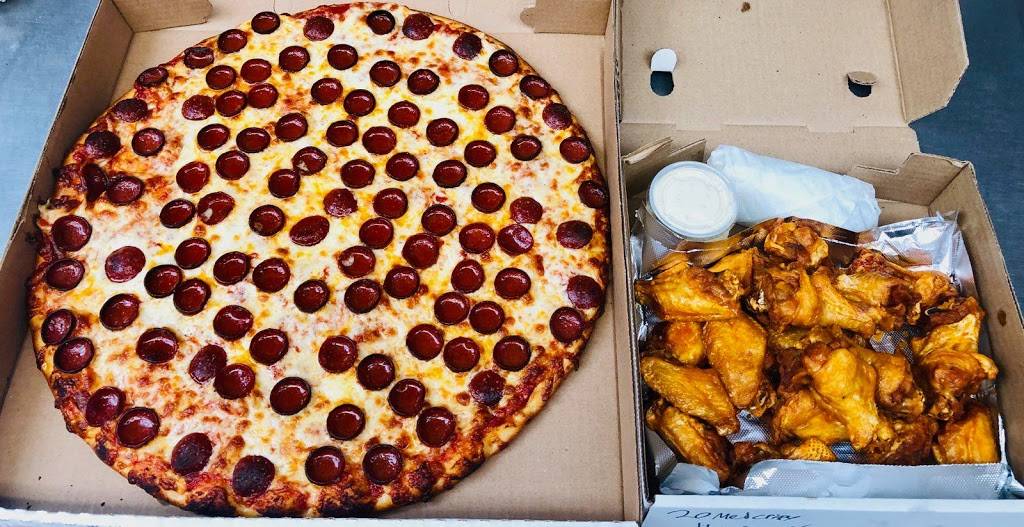 Mustachios Pizzeria | restaurant | 2701 Elmwood Ave, Buffalo, NY 14217, USA | 7168748909 OR +1 716-874-8909