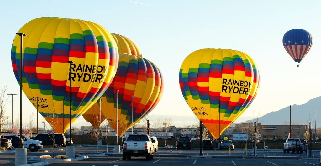 Grassburger West Side Albuquerque | restaurant | 5600 Coors Blvd NW Ste C3, Albuquerque, NM 87120, USA | 5053612368 OR +1 505-361-2368