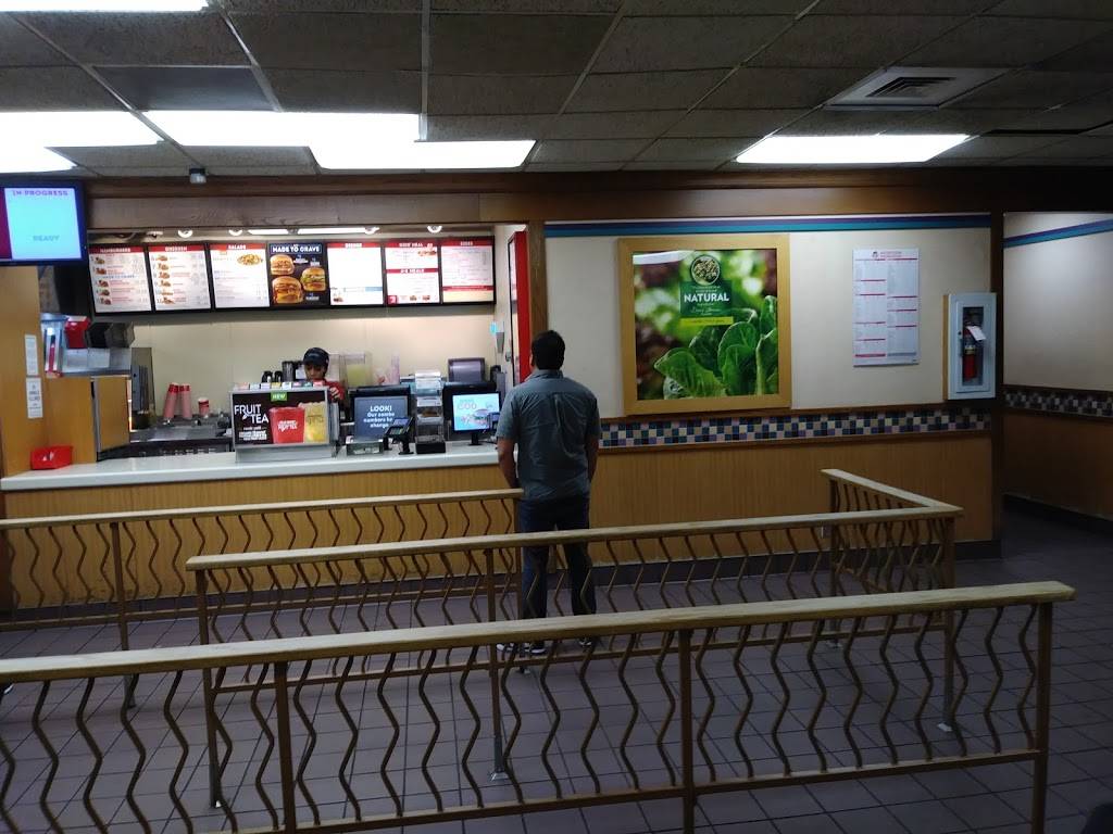 Wendys | restaurant | 1421 NE Grand Ave, Portland, OR 97232, USA | 5032492911 OR +1 503-249-2911