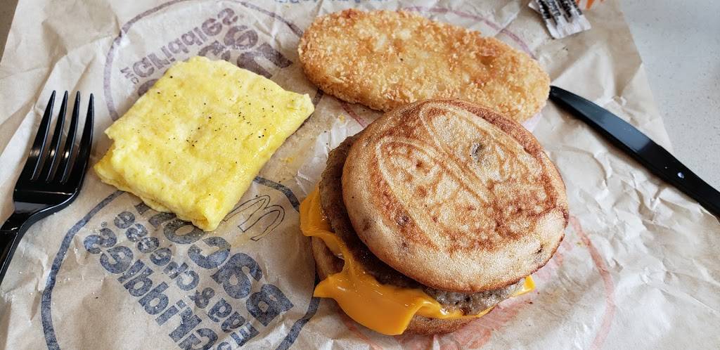 McDonalds | cafe | 5554 Wales Ave NW, Massillon, OH 44646, USA | 3308332655 OR +1 330-833-2655