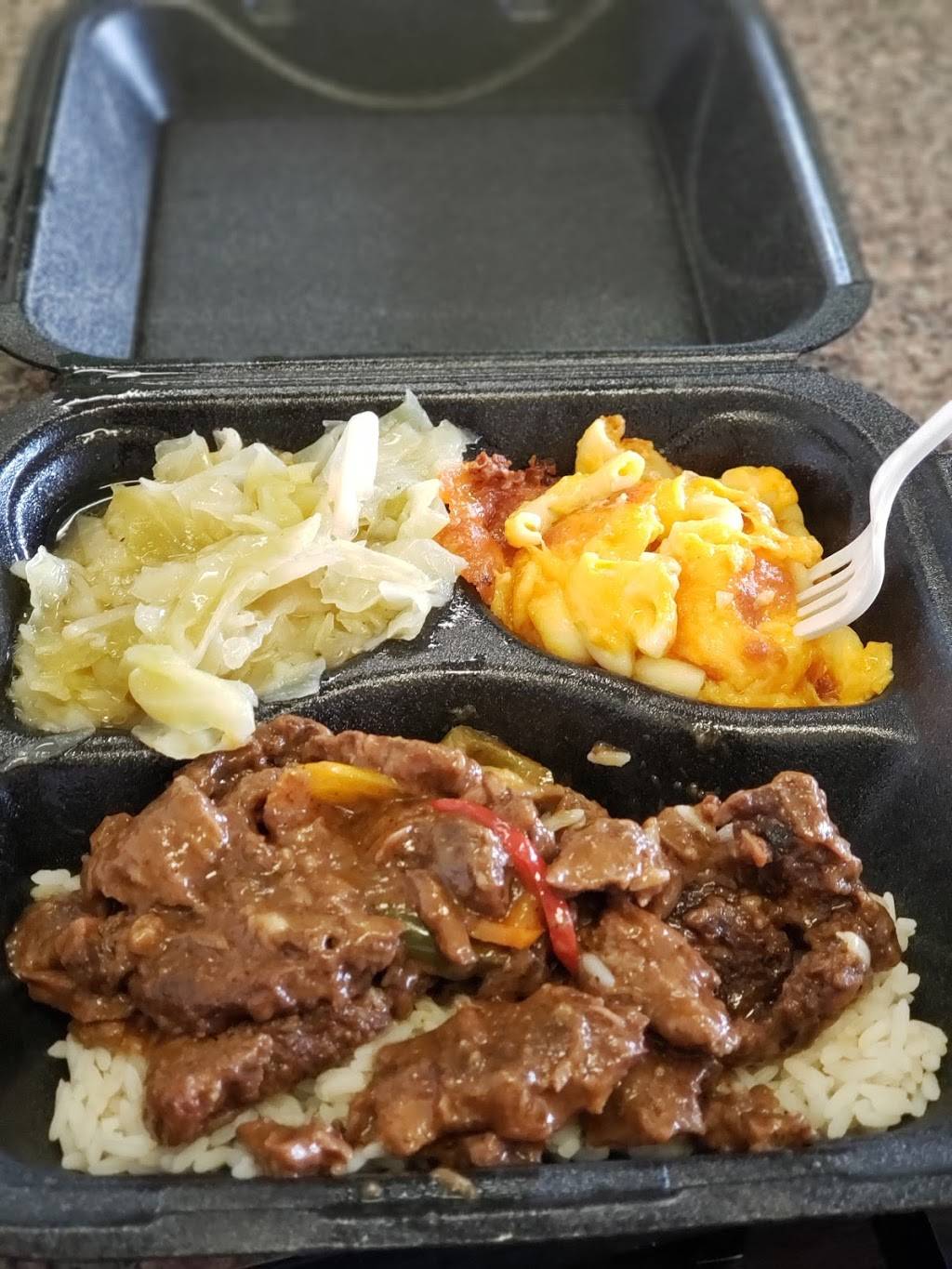 Willie Bs Sisters Southern Cuisine | restaurant | 705 South Gordon Rd SW, Mableton, GA 30126, USA | 6784021792 OR +1 678-402-1792