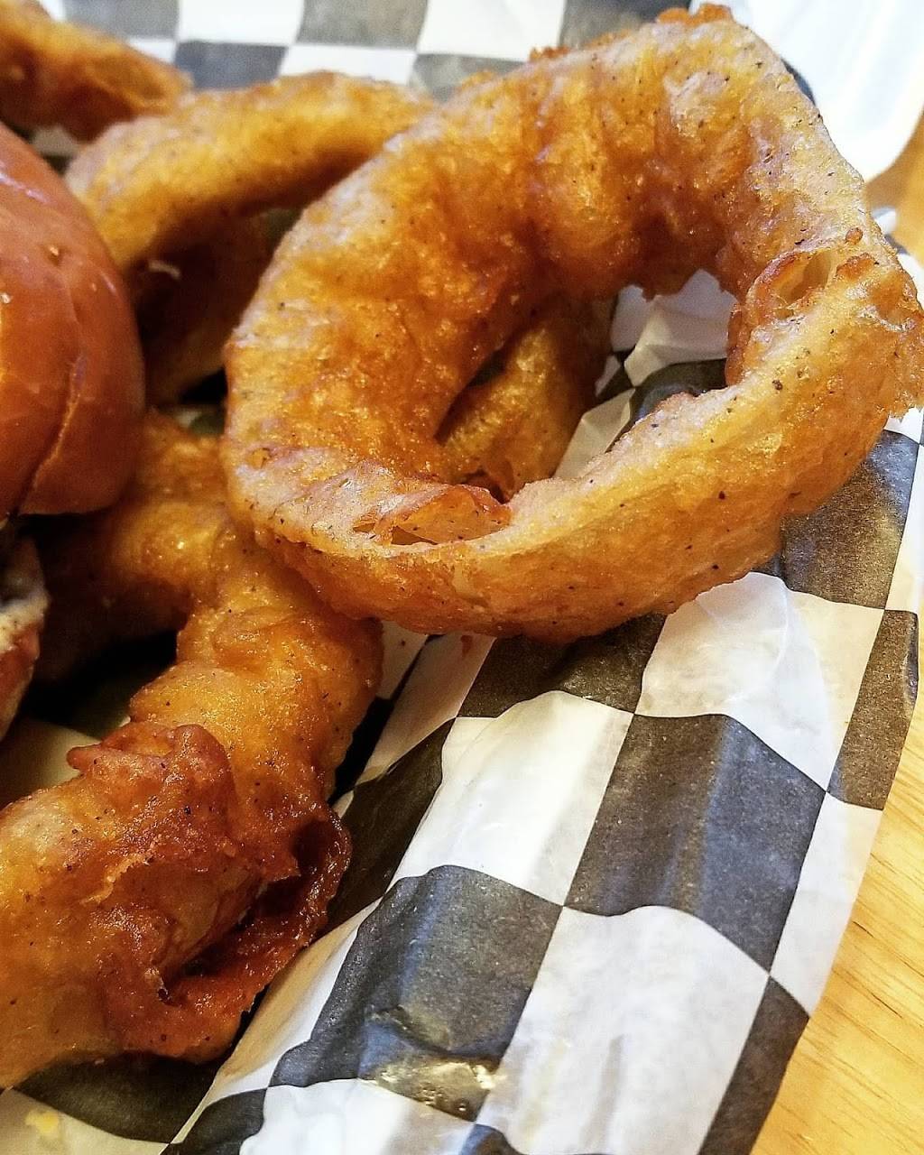 Whiskey Trail Midtown | restaurant | 3525 Lancelot Ln, Wilmington, NC 28403, USA | 9107690077 OR +1 910-769-0077