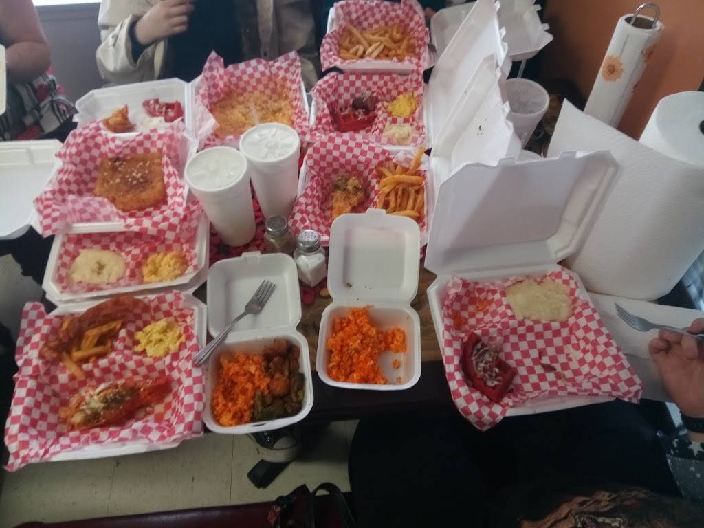 Pigg-ah-boos southern flavas and BBQ | restaurant | 654 Main St, Thomson, GA 30824, USA | 7069865252 OR +1 706-986-5252