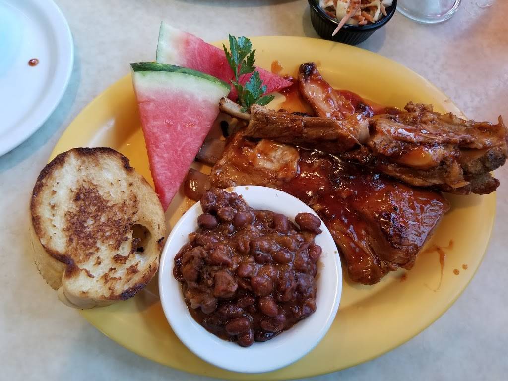 Screamin Chicken Diner | restaurant | 304 Front St, Gaston, OR 97119, USA | 5039853447 OR +1 503-985-3447