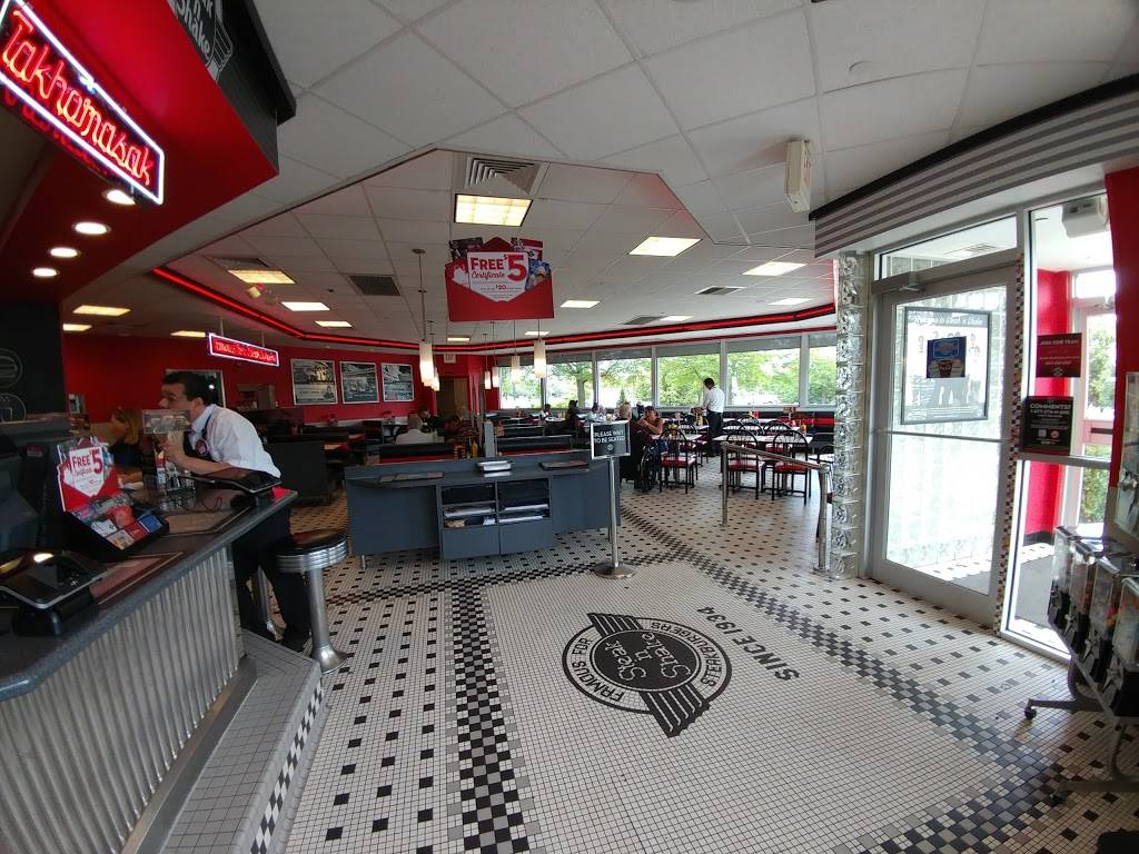 Steak n Shake | restaurant | 1825 Barrington Rd, Hoffman Estates, IL 60169, USA | 8475194435 OR +1 847-519-4435