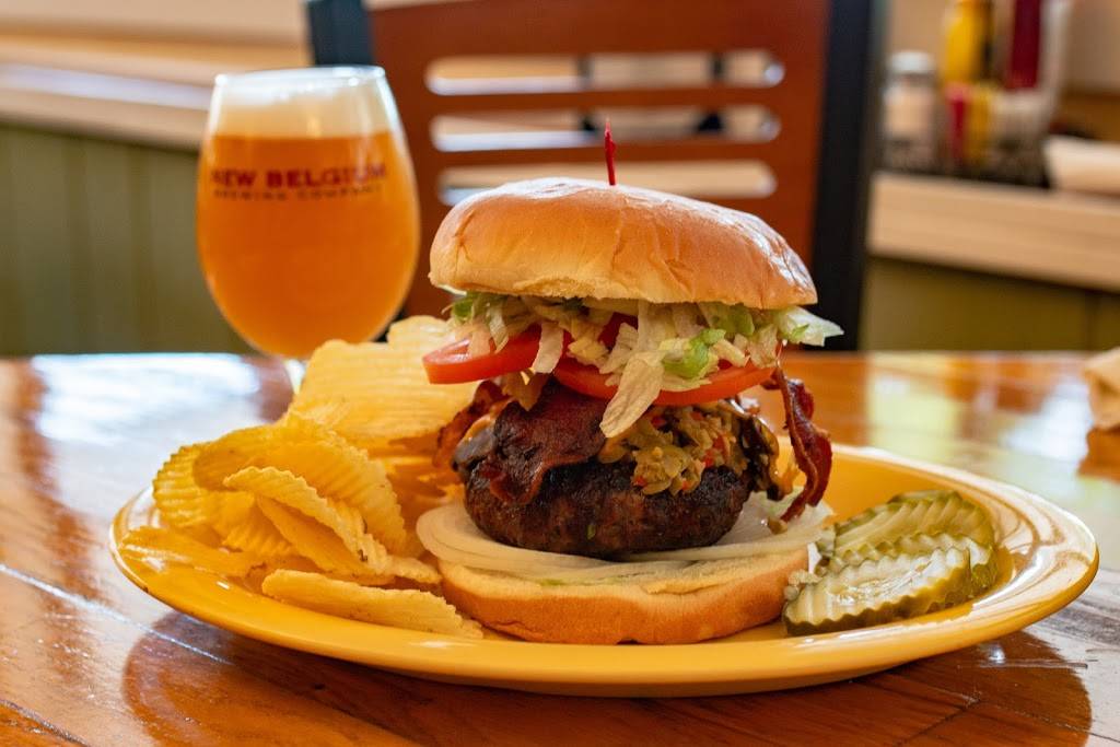 Swingbellys | restaurant | 3101 East, US-12, Michigan City, IN 46360, USA | 2198745718 OR +1 219-874-5718