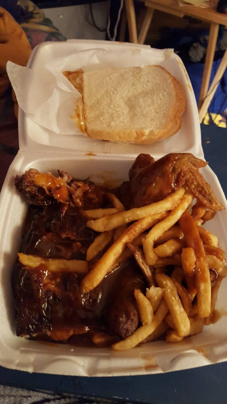 Leons Barbeque Zone | restaurant | 3309 E 106th St, Chicago, IL 60617, USA | 7733749663 OR +1 773-374-9663