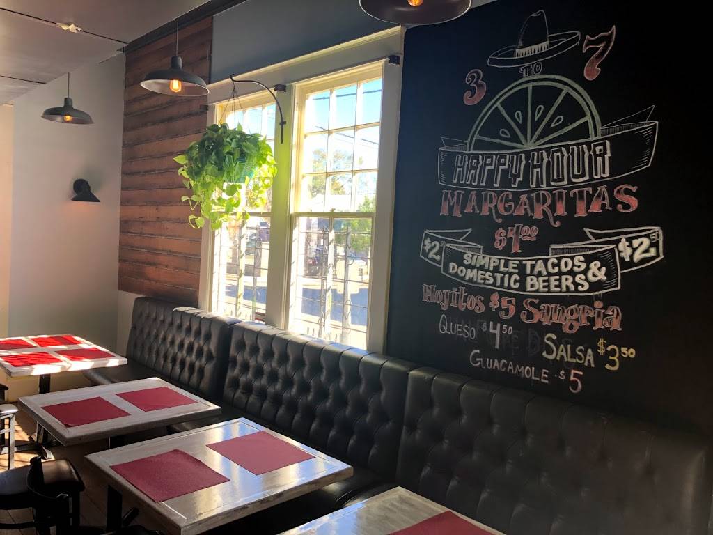 La Casita | restaurant | 8400 Oak St, New Orleans, LA 70118, USA | 5048269913 OR +1 504-826-9913