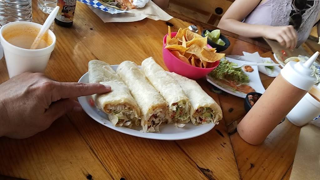 Mariscos Popotla Jr. | restaurant | Km. 30, Blvd. Popotla No. 3103, Hermenegildo Cuenca Diaz, 22710 Rosarito, B.C., Mexico | 016611002598 OR +52 661 100 2598