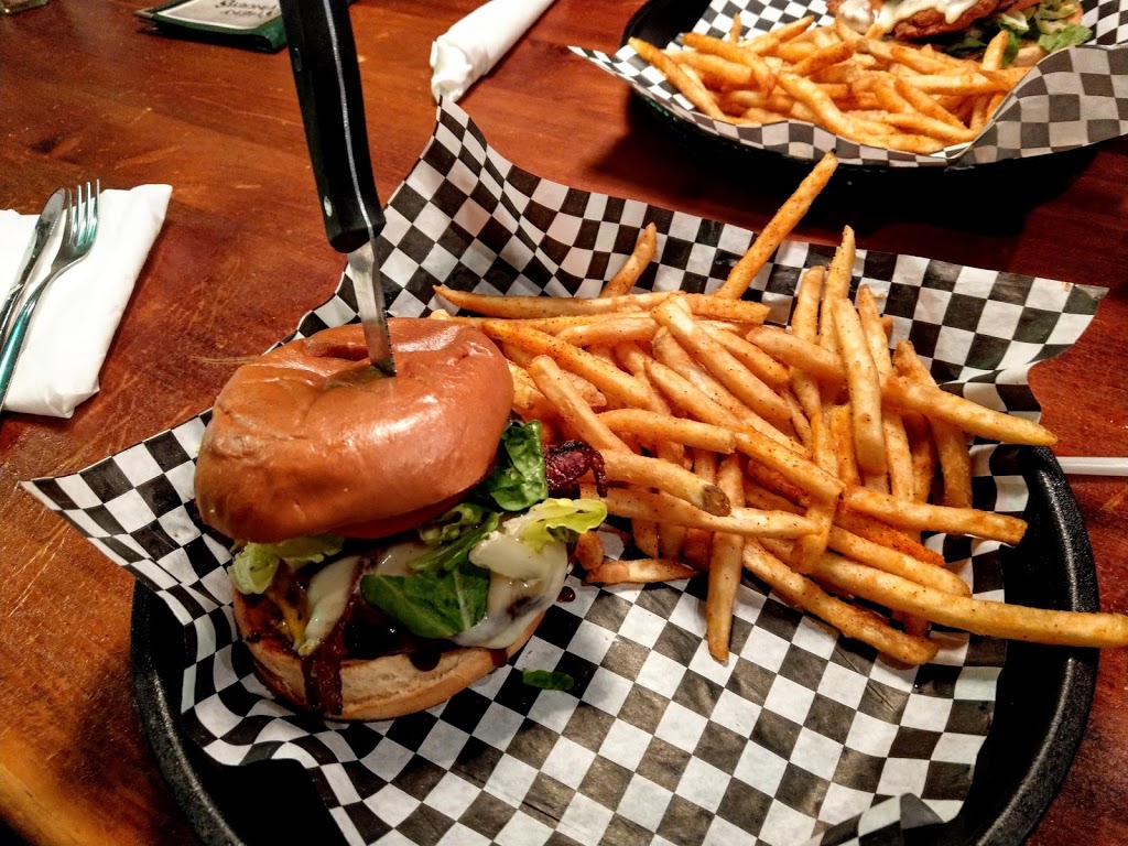 Sticky Fingers Ribhouse - BBQ Downtown Greenville | restaurant | 1 S Main St, Greenville, SC 29601, USA | 8643317427 OR +1 864-331-7427